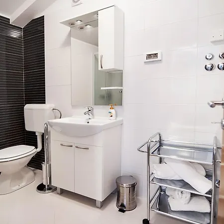 Apartament Centener *