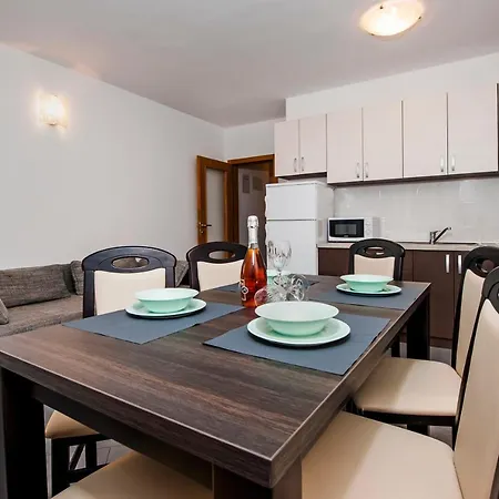 Centener Apartment *